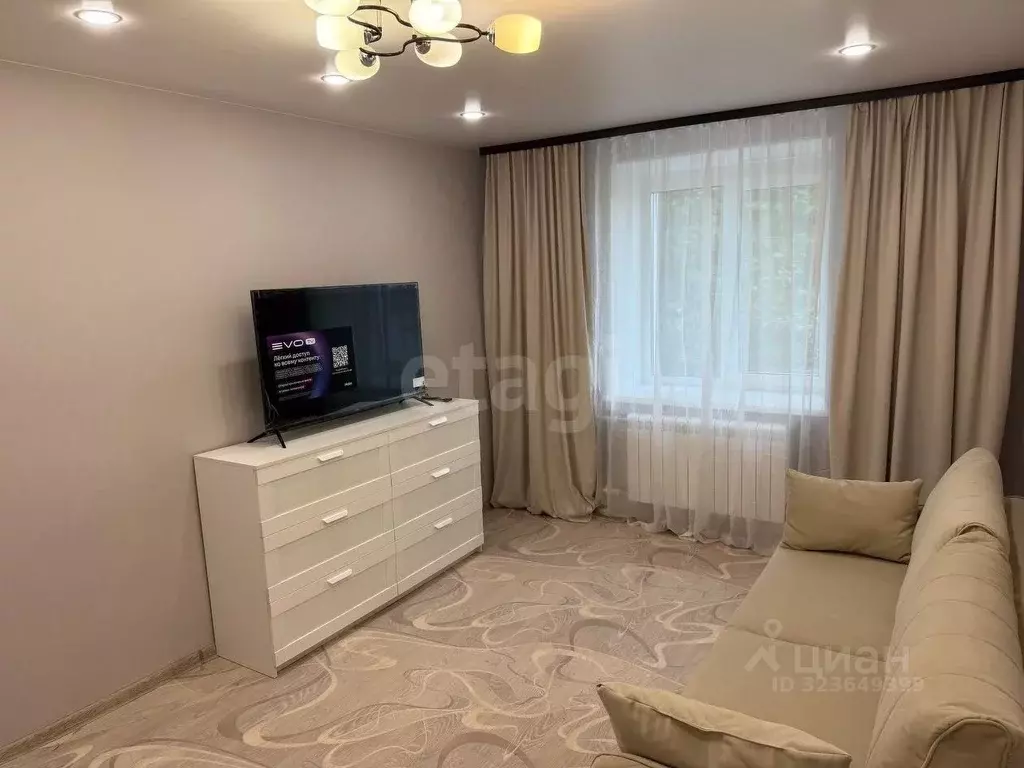 2-к кв. Татарстан, Казань просп. Ямашева, 83 (56.0 м) - Фото 1