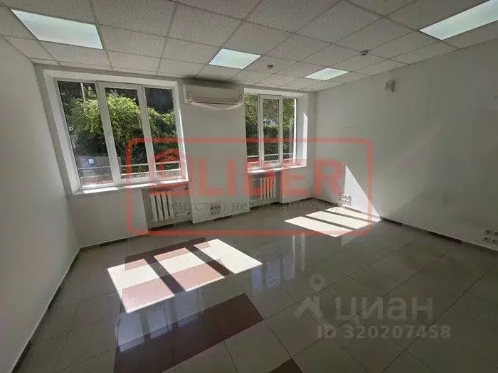 Офис в Севастополь ул. Воронина, 10 (342 м) - Фото 0