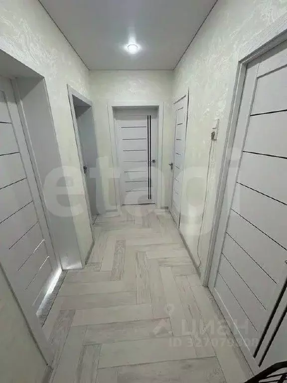 3-к кв. Воронежская область, Воронеж ул. 9 Января, 192 (55.9 м) - Фото 2