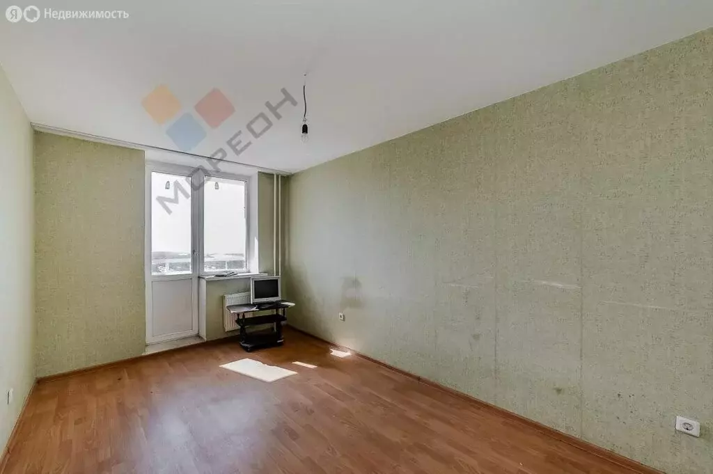 3-комнатная квартира: Краснодар, проезд Репина, 40 (74 м) - Фото 0