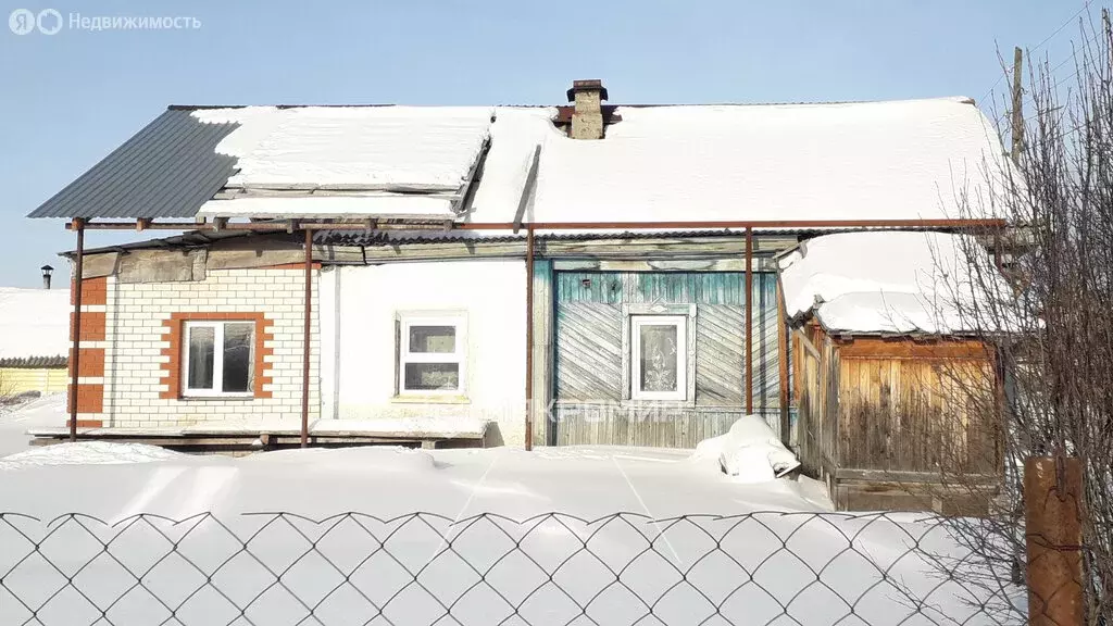 Дом в Кунгур, посёлок Кадочниково, улица Кирсановой, 113 (16 м) - Фото 1