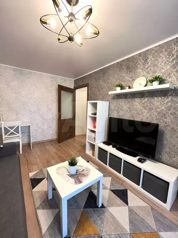 1-к. квартира, 32 м, 3/5 эт. - Фото 0