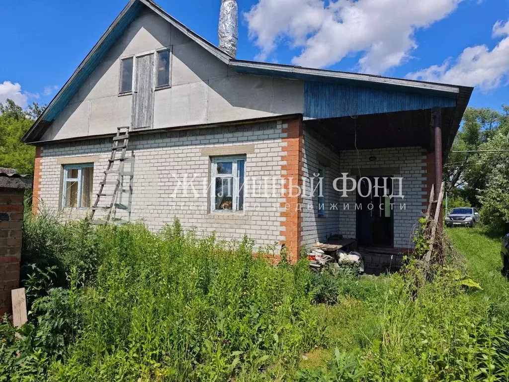 Дом в Курская область, Фатежский район, Большежировский сельсовет, ... - Фото 1