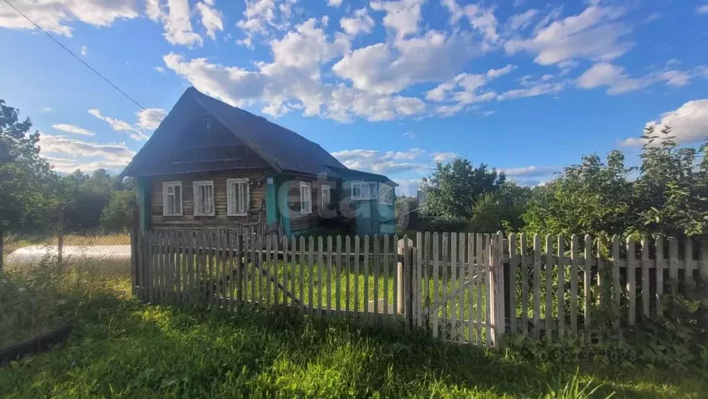 Дом в Вологодская область, Устюженский район, д. Мелечино ул. Михаила ... - Фото 1