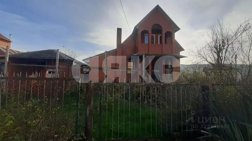 Дом в Краснодарский край, Горячий Ключ муниципальный округ, с. ... - Фото 1