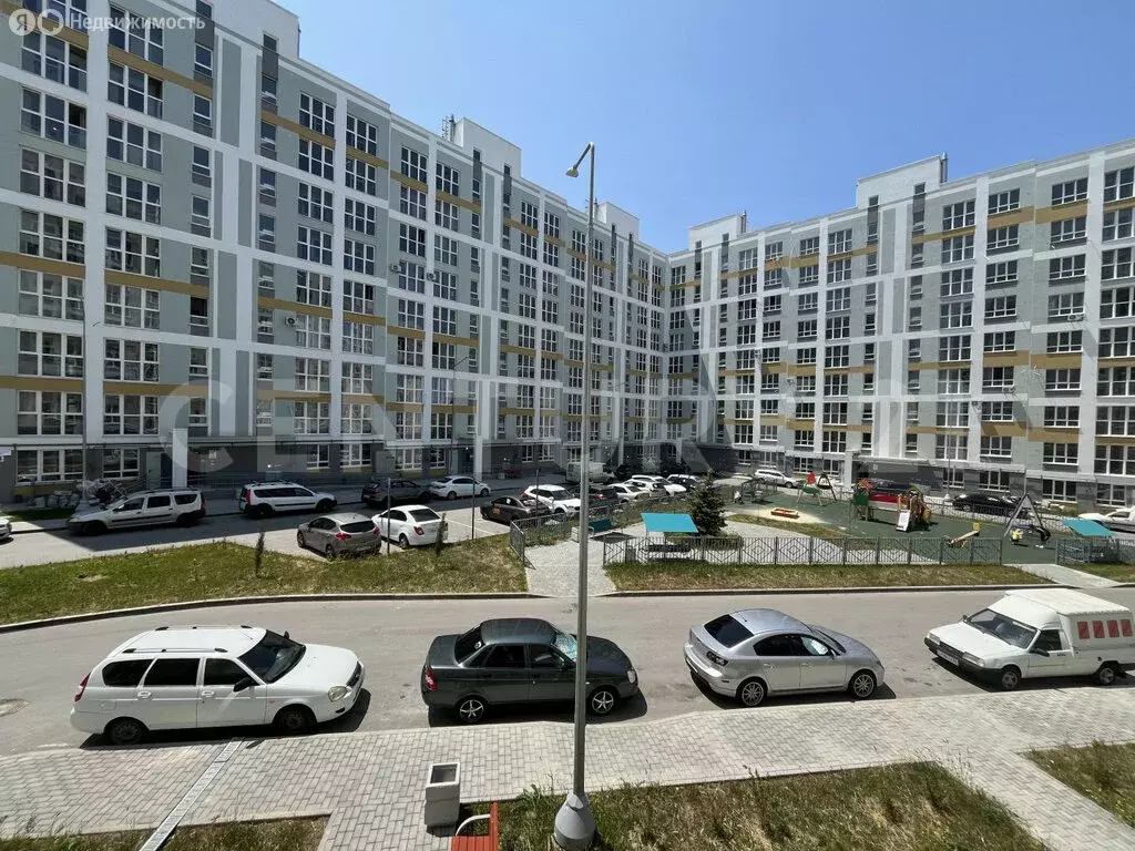 3-комнатная квартира: Севастополь, улица Братьев Манганари, 30к1 ... - Фото 0