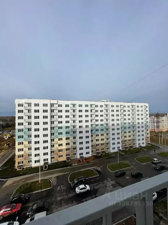 3-к кв. Ярославская область, Ярославль ул. Брагинская, 18к3 (74.9 м) - Фото 0