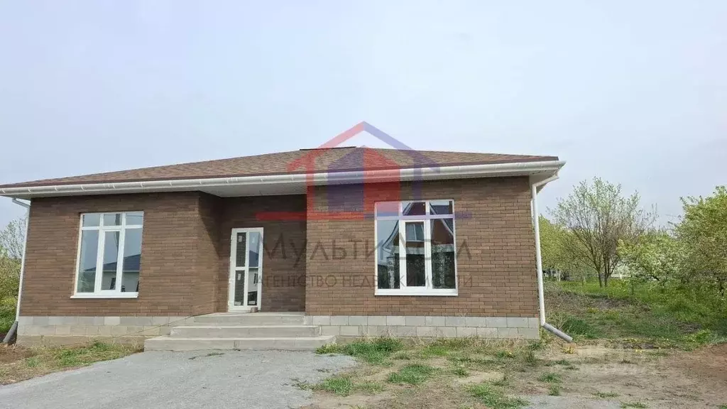 Дом в Белгородская область, Старооскольский городской округ, с. ... - Фото 0