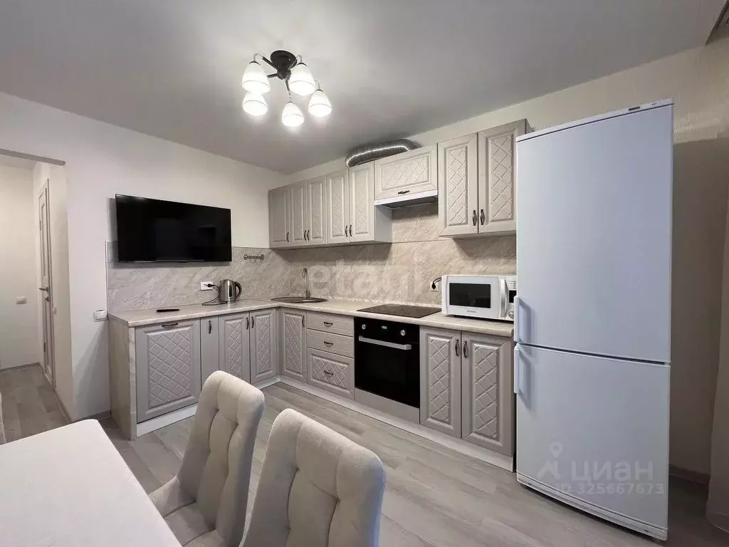 1-к кв. Тюменская область, Тюмень Амурская ул., 39 (36.0 м) - Фото 2