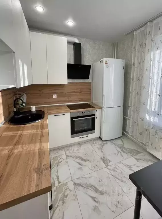 2-к кв. Татарстан, Казань ул. Баки Урманче, 4к1 (50.0 м) - Фото 1