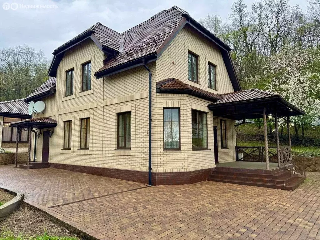 Дом в станица Азовская, Подгорная улица (280 м) - Фото 0