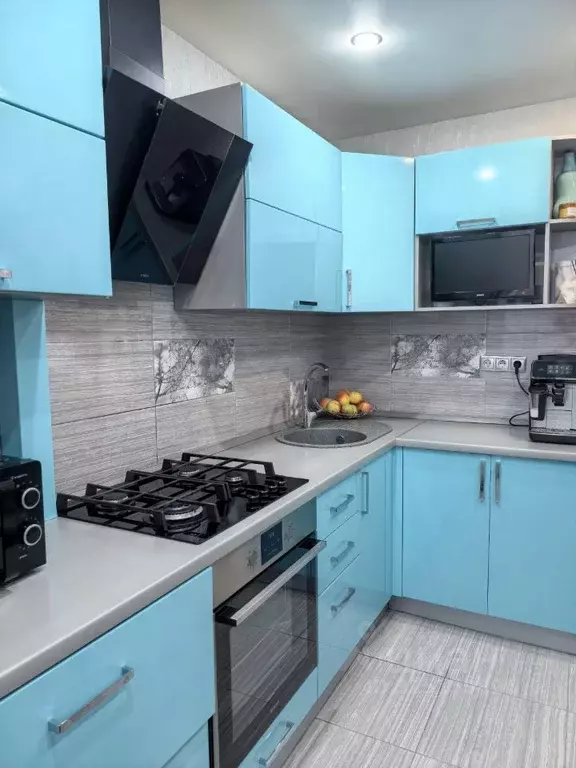 2-к кв. Саратовская область, Энгельс ул. Ломоносова, 37 (50.4 м) - Фото 1