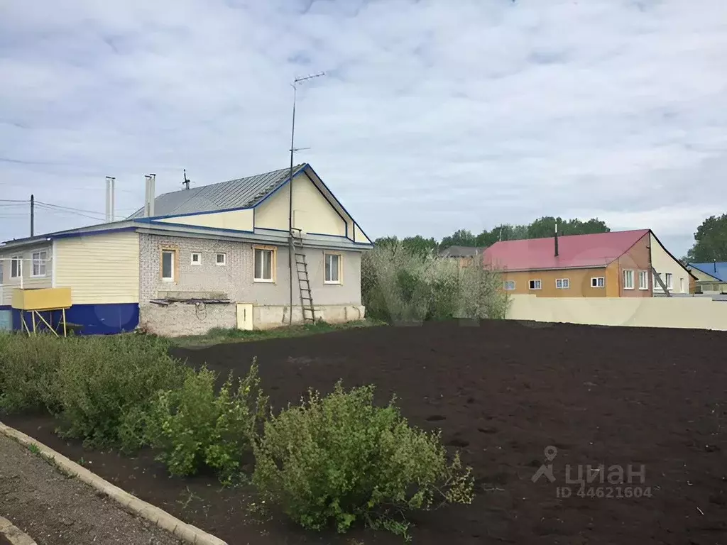 Живем в языково. Дом в Языково Благоварский. Село Языково Благоварский район Республика Башкортостан. Садовая улица село Языково Благоварский район. Улица Свобода Языково Благоварский район.