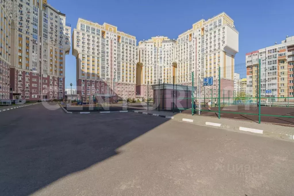 2-к кв. Липецкая область, Липецк ул. А.Г. Стаханова, 59 (63.0 м) - Фото 1