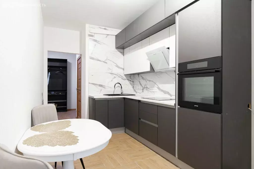 2-комнатная квартира: Бугры, Английская улица, 8 (51.8 м) - Фото 2