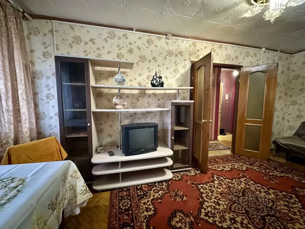 2-к кв. Московская область, Клин ул. Лавровская дорога, 2 (40.8 м) - Фото 1