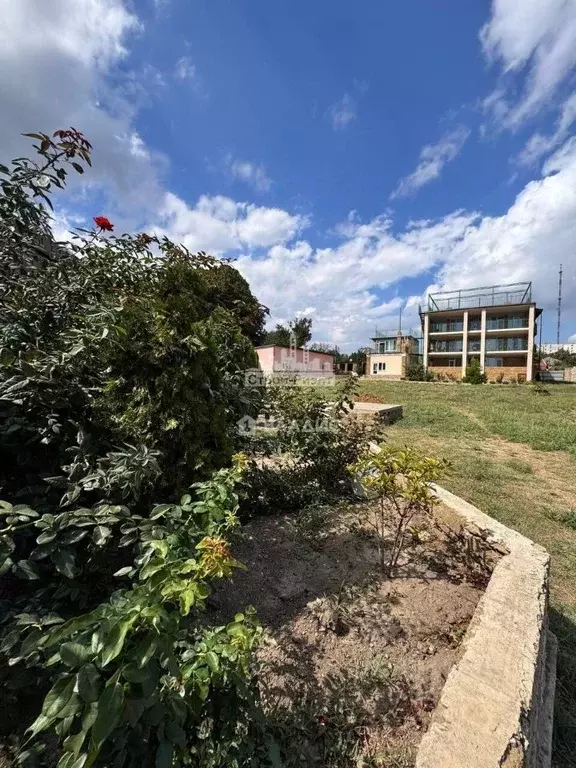 Дом в Крым, Керчь ул. Кузьмы Мухлынина, 2 (659 м) - Фото 1