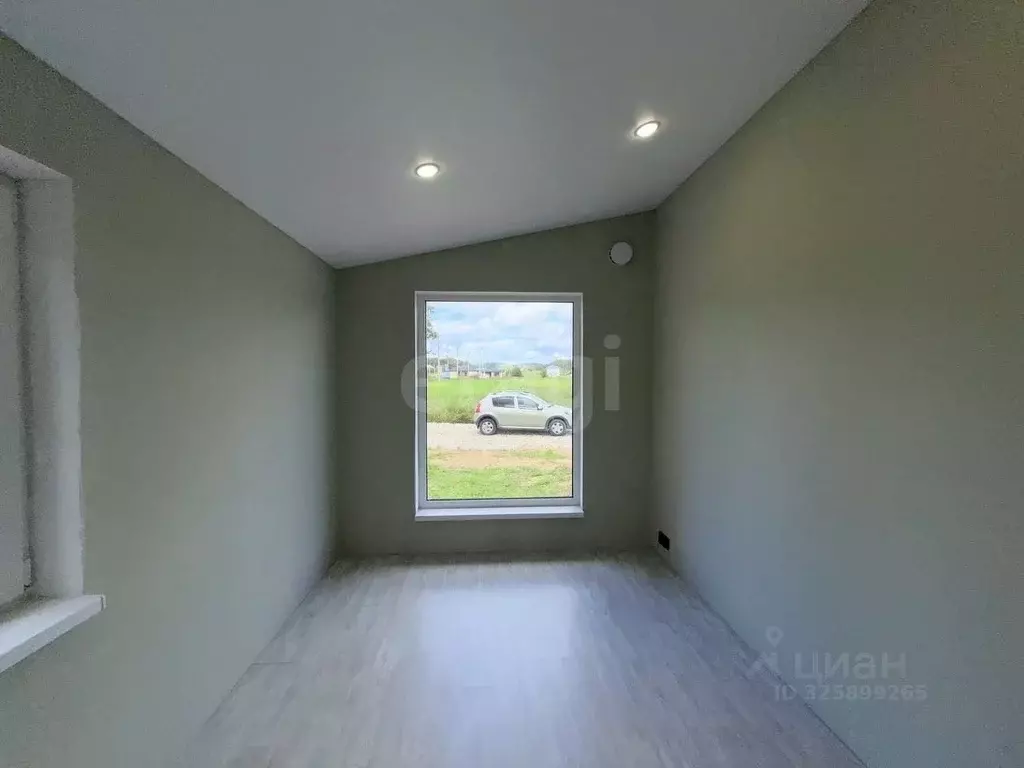 Дом в Калужская область, Дзержинский муниципальный округ, с. Дворцы  ... - Фото 2