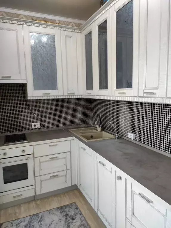 2-к. квартира, 54 м, 5/9 эт. - Фото 0