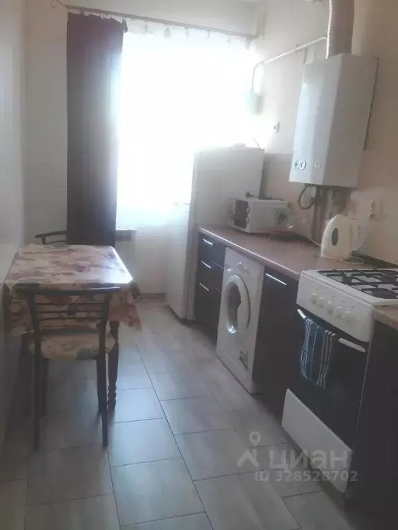 1-к кв. Севастополь ул. Бориса Михайлова, 12 (35.0 м) - Фото 1