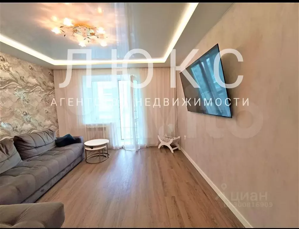 3-к кв. Кемеровская область, Новокузнецк ул. Покрышкина, 28 (60.0 м) - Фото 2