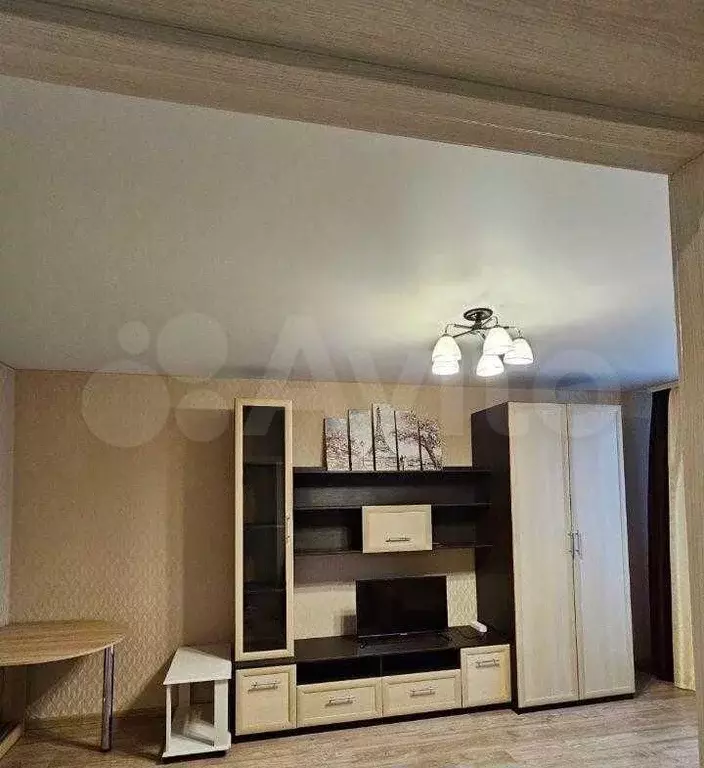 1-к. квартира, 40 м, 4/17 эт. - Фото 1