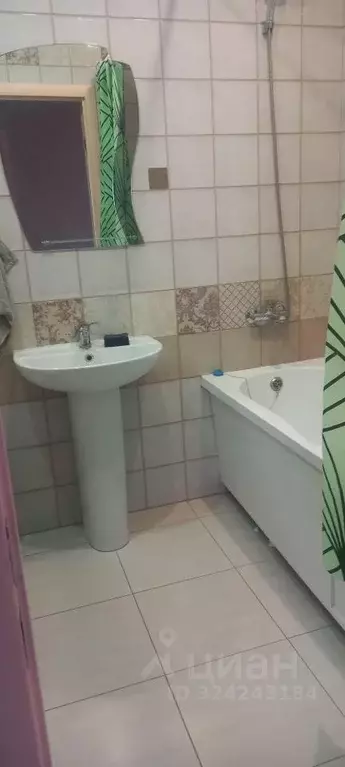 2-к кв. Брянская область, Брянск ул. Имени А.М. Рекункова, 4 (63.0 м) - Фото 1