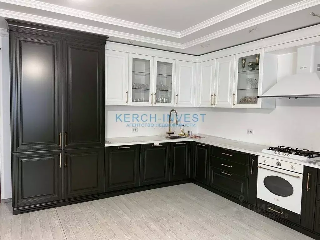 6-к кв. Крым, Керчь ул. Козлова, 5 (260.0 м) - Фото 1