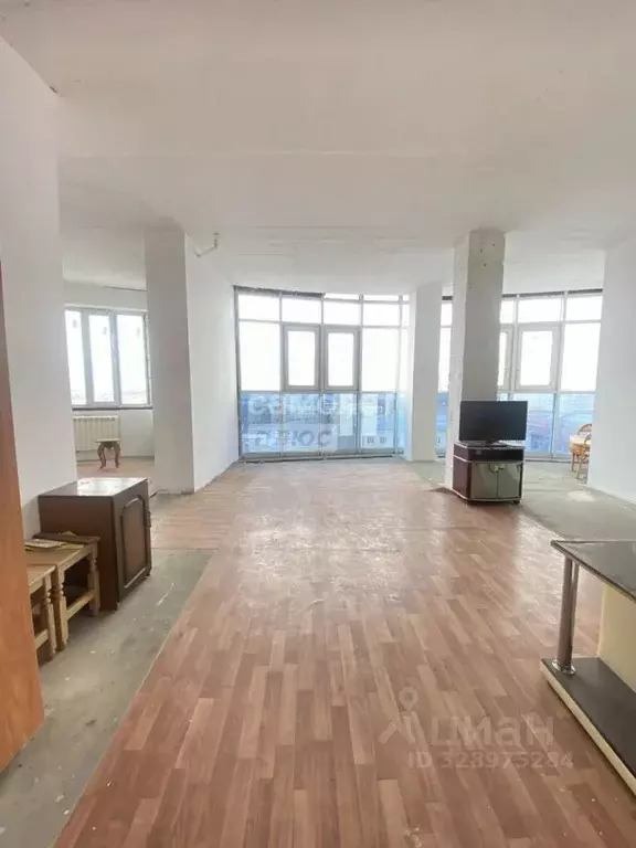 2-к кв. Орловская область, Орел Октябрьская ул., 24 (95.5 м) - Фото 1