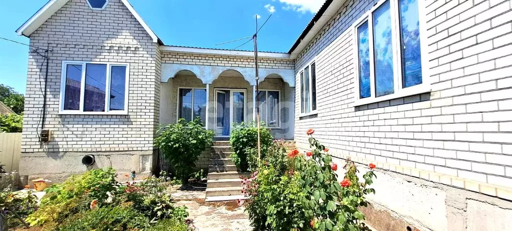 Дом в Краснодарский край, Ейское городское поселение, пос. ... - Фото 2