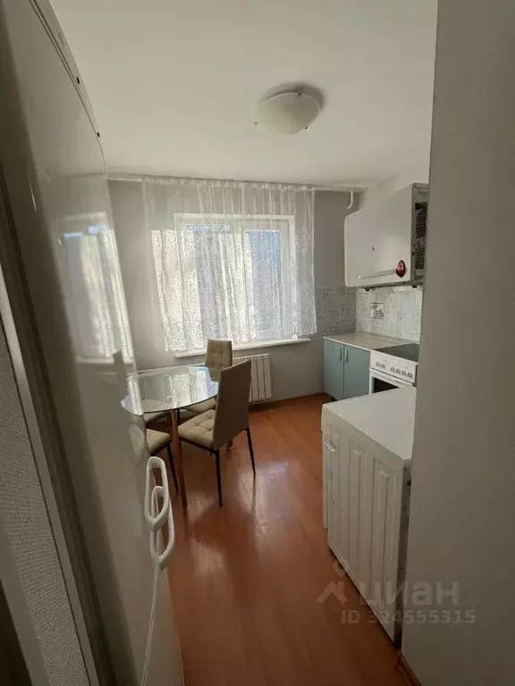 2-к кв. Челябинская область, Челябинск Шенкурская ул., 3 (52.0 м) - Фото 1