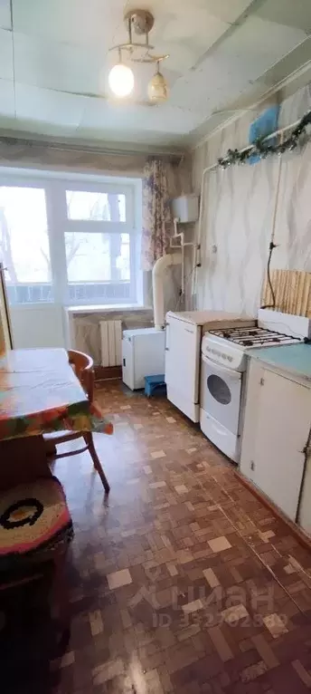 3-к кв. Саратовская область, Краснопартизанский район, с. Рукополь ул. ... - Фото 1