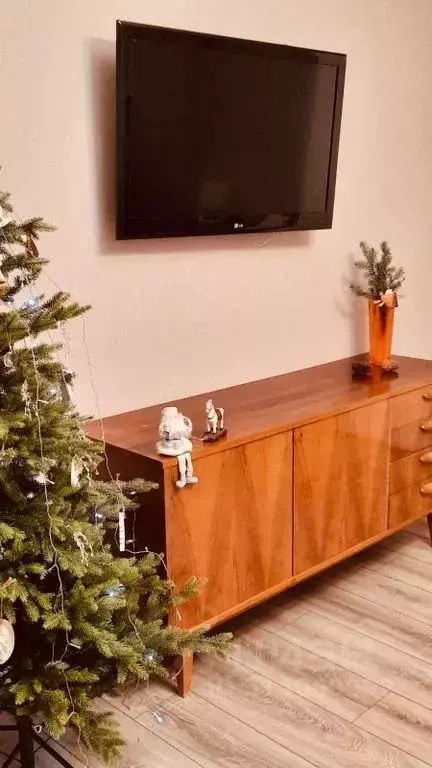 2-к кв. Псковская область, Псков Октябрьский просп., 38 (50.0 м) - Фото 2