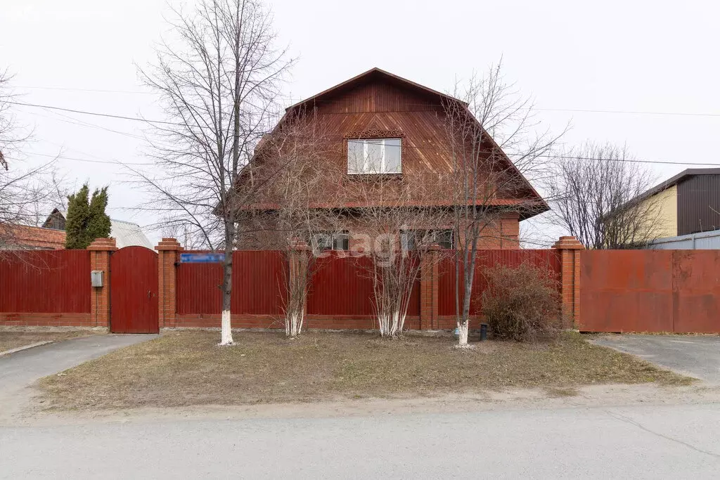 Дом в посёлок городского типа Боровский, Сибирская улица (160 м) - Фото 1