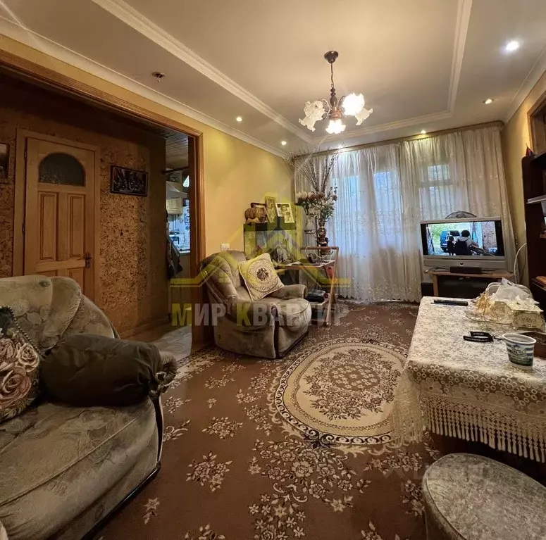 2-к кв. Оренбургская область, Орск Новый город мкр, просп. Ленина, 12А ... - Фото 0