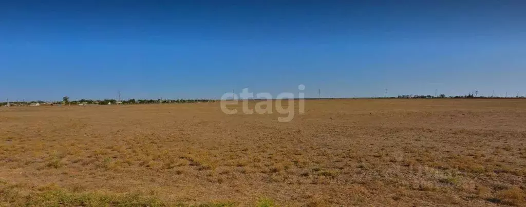 Участок в Крым, Евпатория городской округ, Новоозерное пгт пл. ... - Фото 0