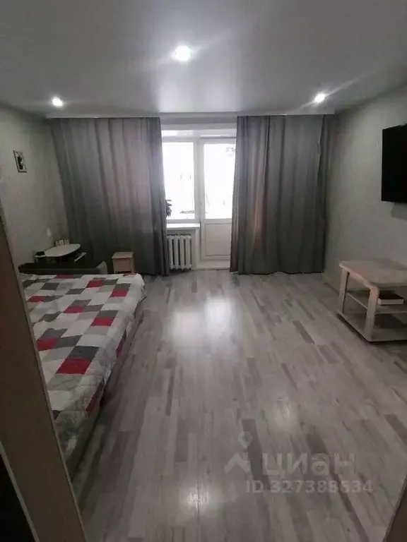 1-к кв. Иркутская область, Усть-Илимск ул. Мечтателей, 5 (30.8 м) - Фото 0