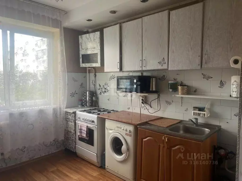 3-к кв. Краснодарский край, Новороссийск ул. Видова, 169 (61.6 м) - Фото 0