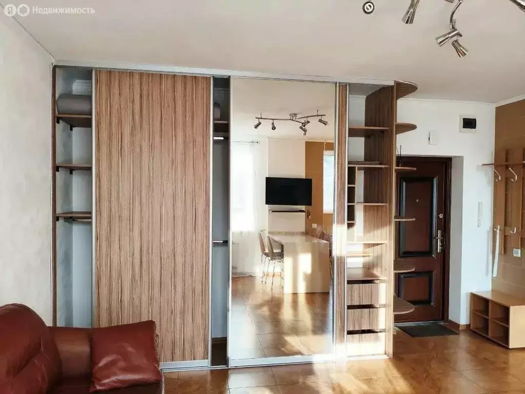 Квартира-студия: Краснодар, Восточно-Кругликовская улица, 82 (29.6 м) - Фото 1