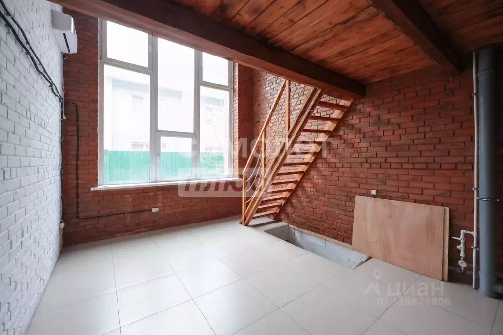 Помещение свободного назначения в Хабаровский край, Хабаровск ... - Фото 1