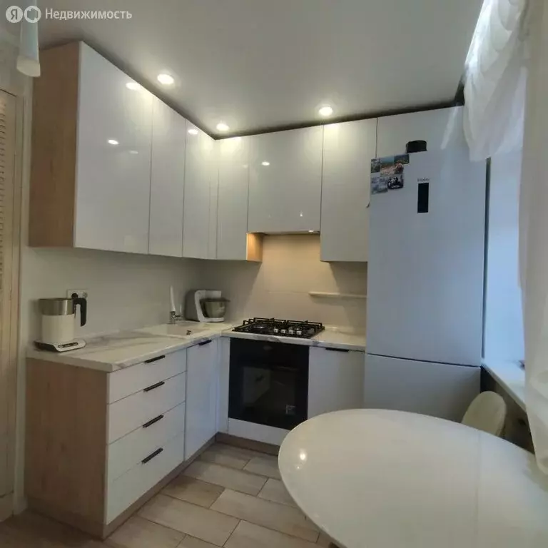 3-комнатная квартира: Благовещенск, Рёлочный переулок, 9 (56.7 м) - Фото 1