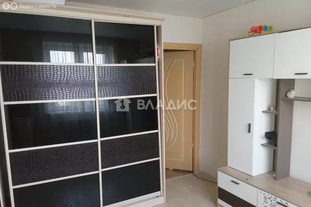 3-комнатная квартира: Ковров, улица Кирова, 79 (64 м) - Фото 1