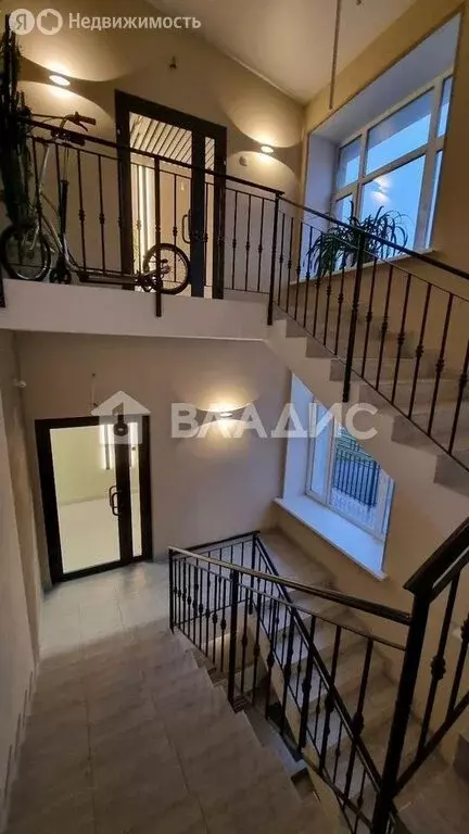 Квартира-студия: Петергоф, Фабричная улица, 3 (45 м) - Фото 1