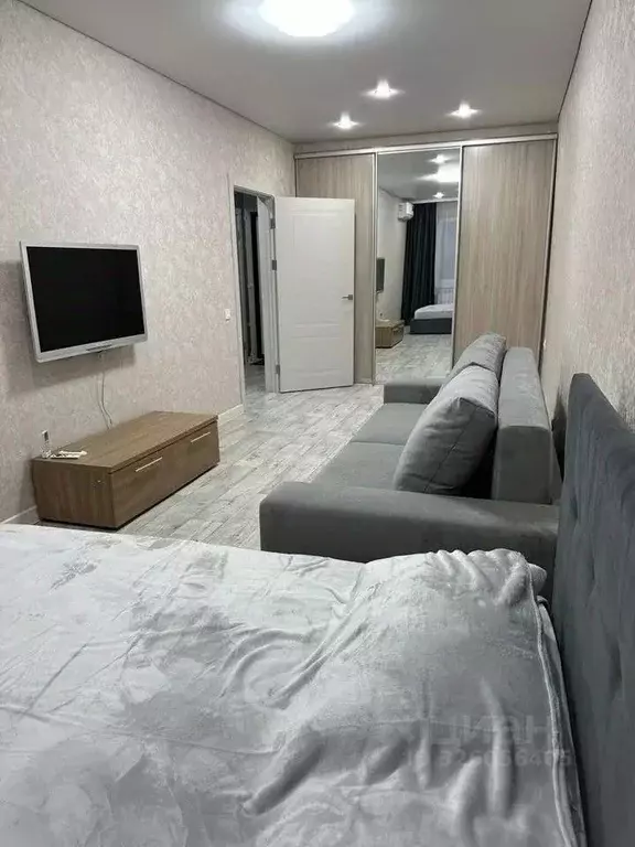 1-к кв. Татарстан, Казань Чистопольская ул., 61Д (36.1 м) - Фото 2