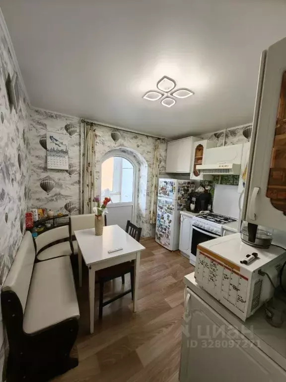 2-к кв. Башкортостан, Уфа ул. Менделеева, 112 (58.7 м) - Фото 1