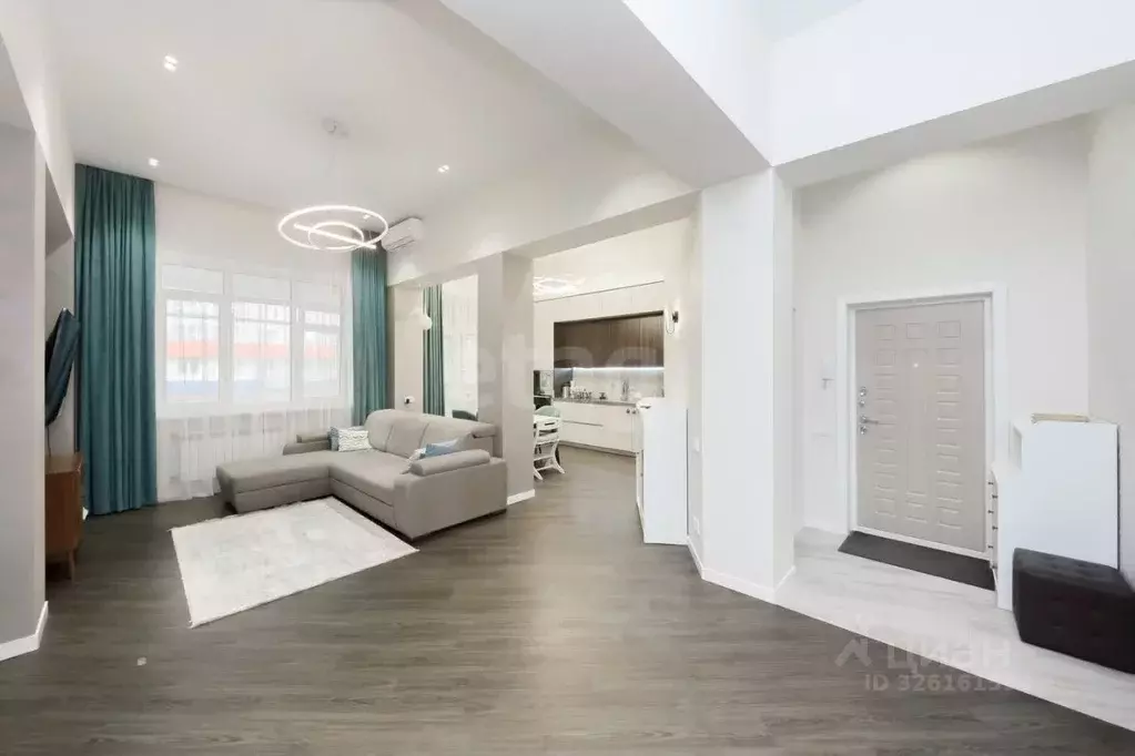 3-к кв. Тюменская область, Тюмень ул. Павла Шарова, 3к1 (86.0 м) - Фото 1