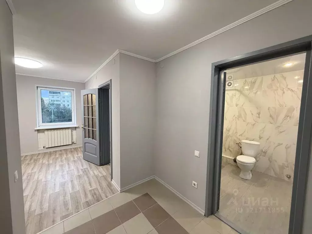 1-к кв. Самарская область, Тольятти ул. Матросова, 27 (27.6 м) - Фото 2