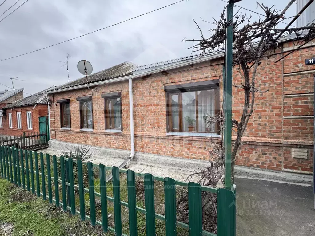 Дом в Ростовская область, Таганрог ул. 1-я Линия, 201 (88 м) - Фото 1