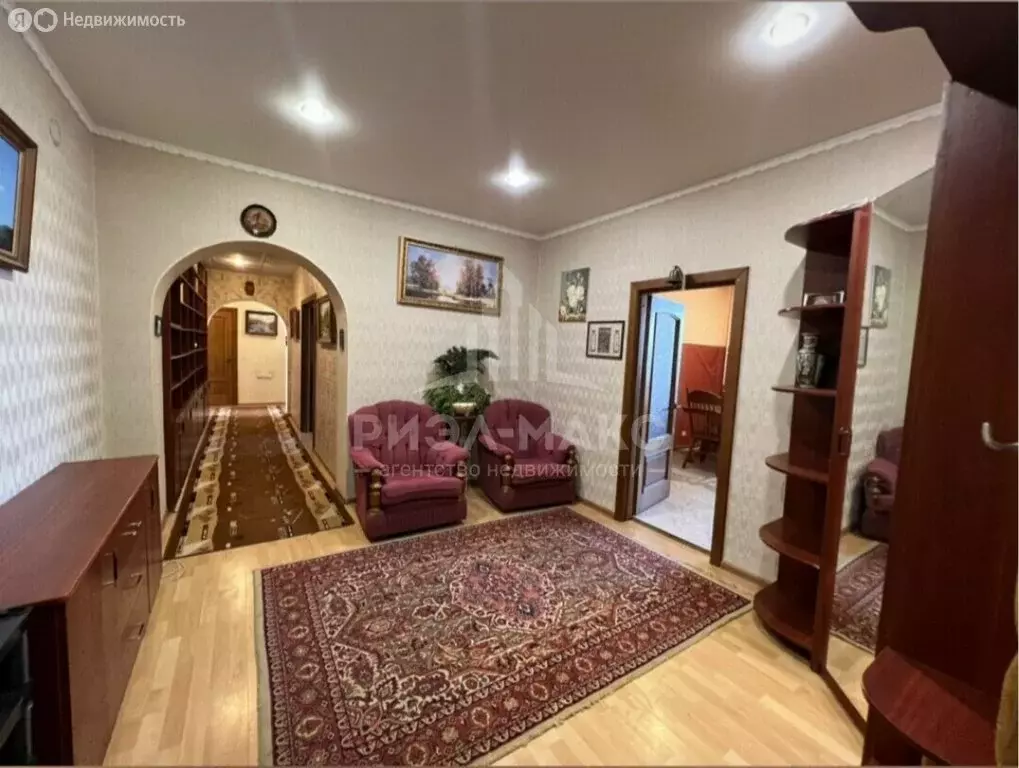 3-комнатная квартира: Брянск, улица Медведева, 9 (111.6 м) - Фото 1