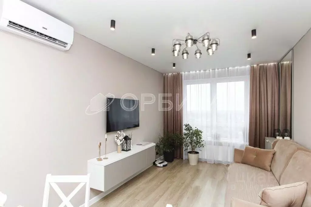 1-к кв. Тюменская область, Тюмень Полевая ул., 117к5 (39.0 м) - Фото 0